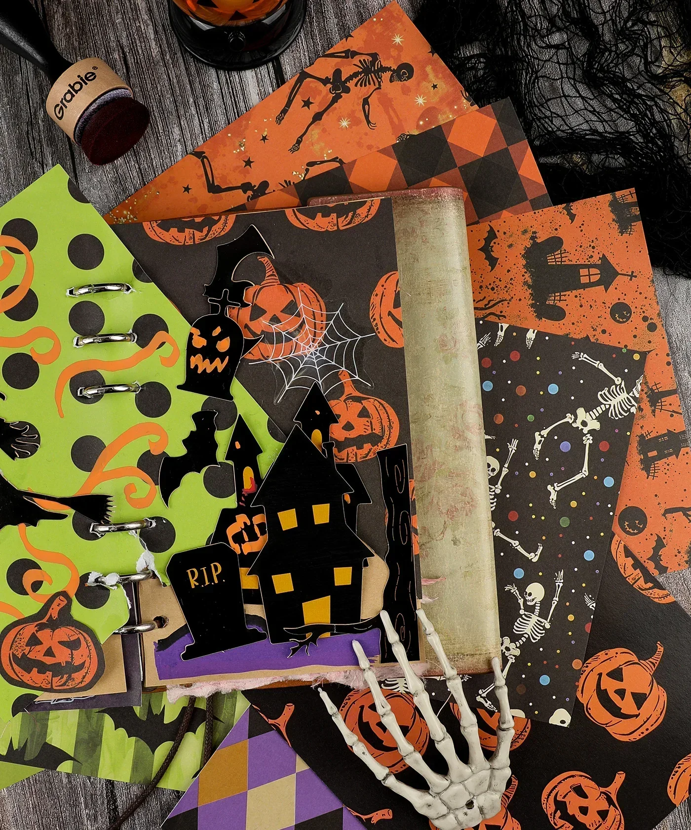 16 Sheets Grabie Exclusive Halloween Party Paper Set - Image 5