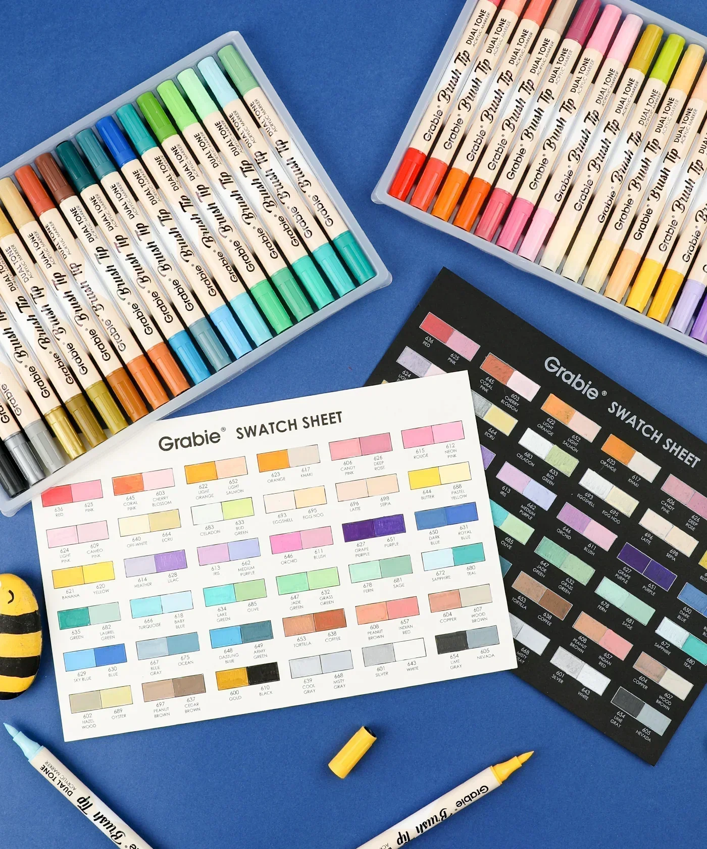 Dual Tone Brush Tip Acrylic Paint Marker Set - Image 4